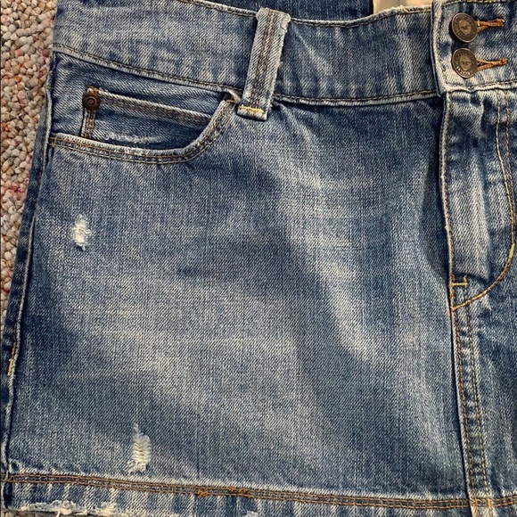 HOLLISTER: Denim Skirt - Picture 8 of 8